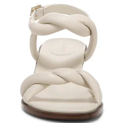 Angelica Kitten Heel