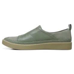 Zinah Slip On