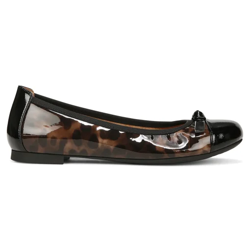 Women Vionic Flats & Loafers|Amorie Flat