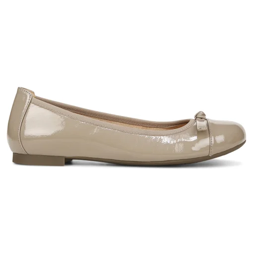 Women Vionic Flats & Loafers|Amorie Flat